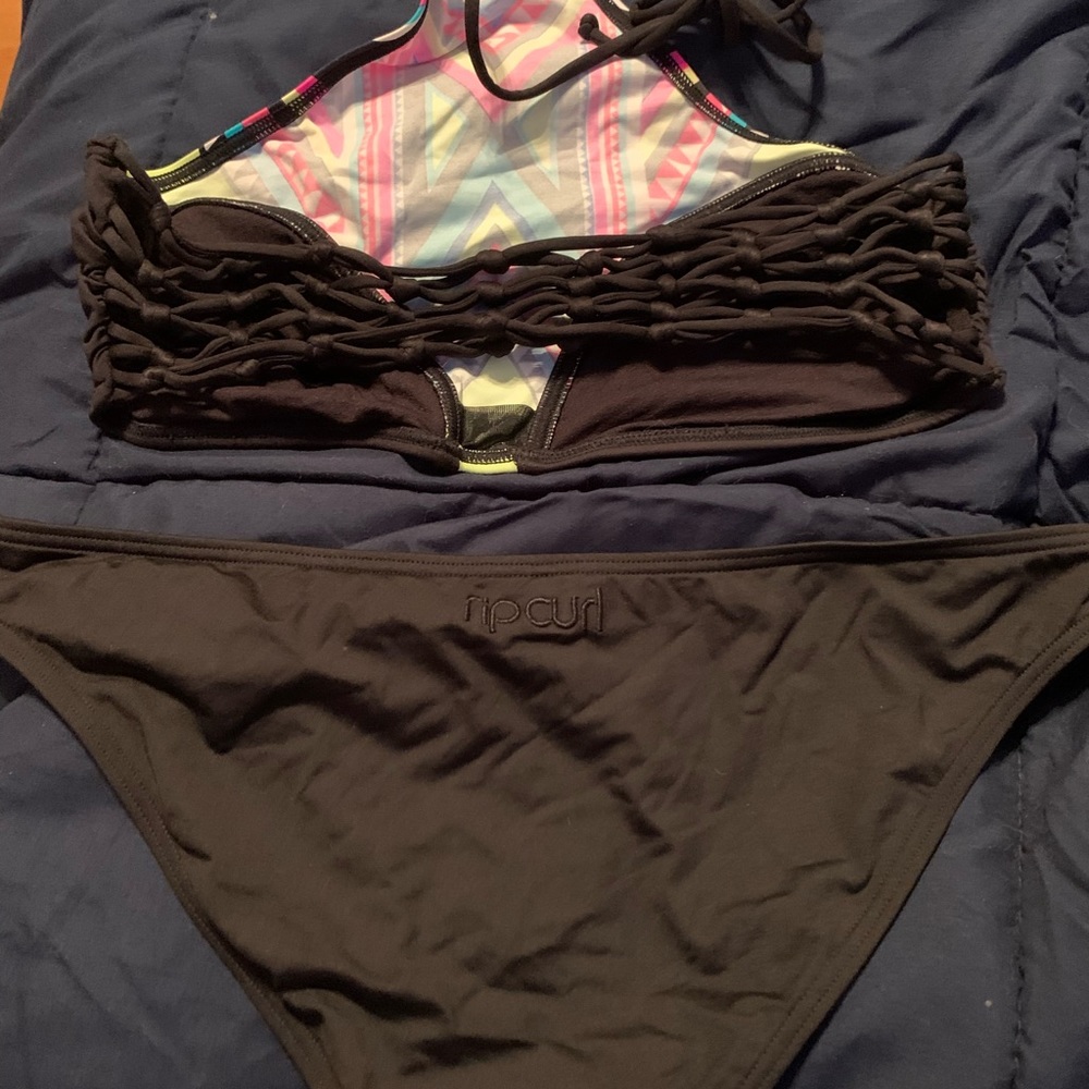 Bikini Set - image 2